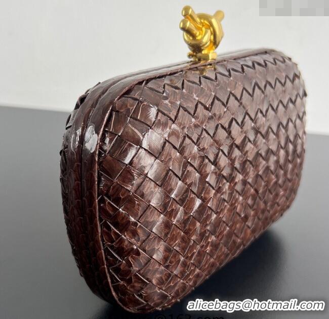Luxury Classic Bottega Veneta Classic Knot Clutch in Intreccio Snakeskin Leather BV062501 Brown 2025