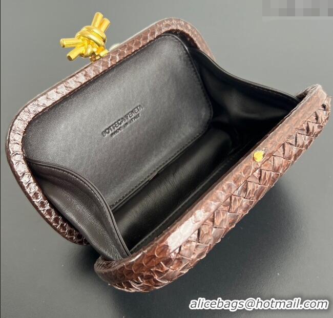 Luxury Classic Bottega Veneta Classic Knot Clutch in Intreccio Snakeskin Leather BV062501 Brown 2025