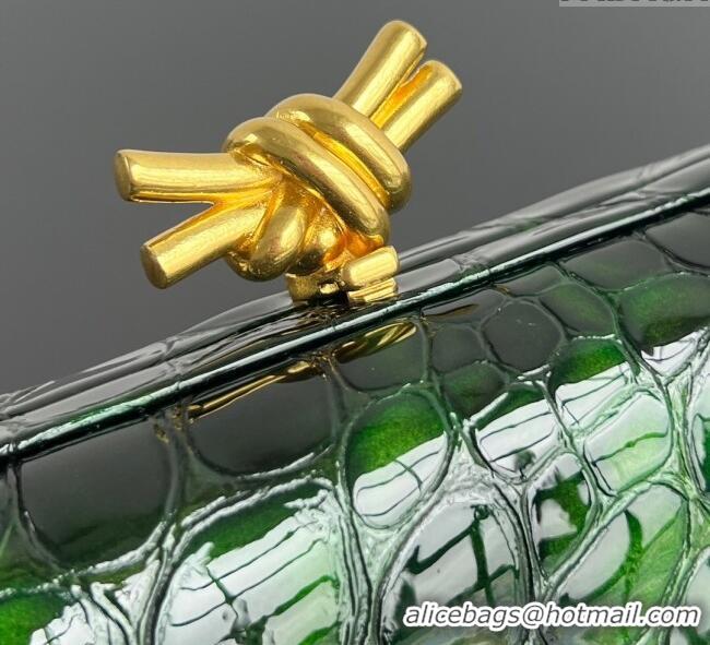 Best Quality Bottega Veneta Classic Knot Clutch in Crocodile Embossed Leather BV062501 Green 2025