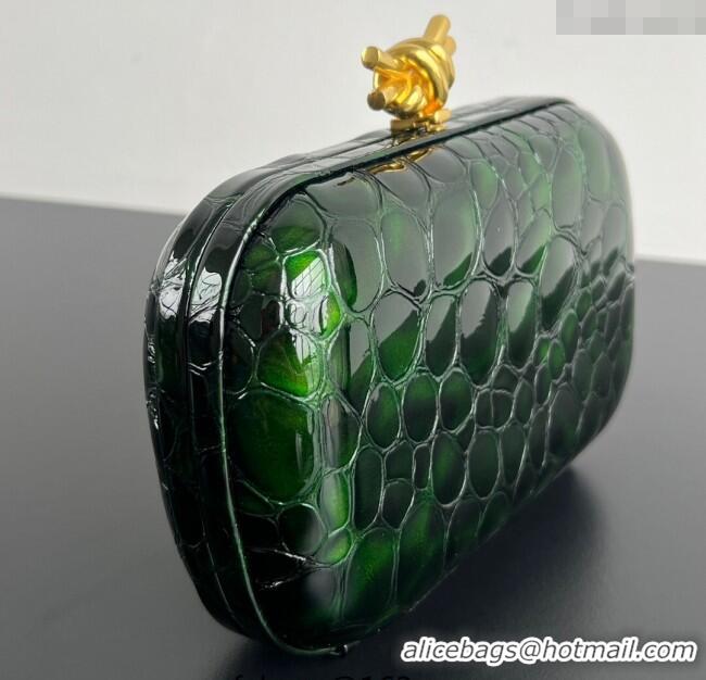 Best Quality Bottega Veneta Classic Knot Clutch in Crocodile Embossed Leather BV062501 Green 2025