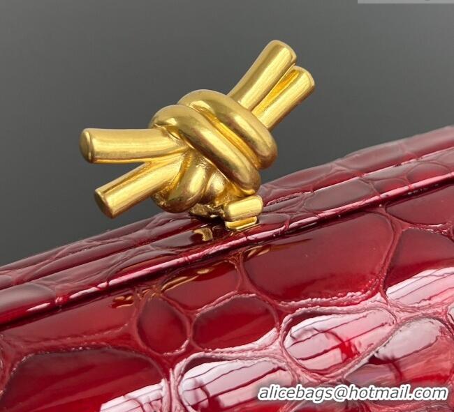 New Design Bottega Veneta Classic Knot Clutch in Crocodile Embossed Leather BV062501 Red 2025