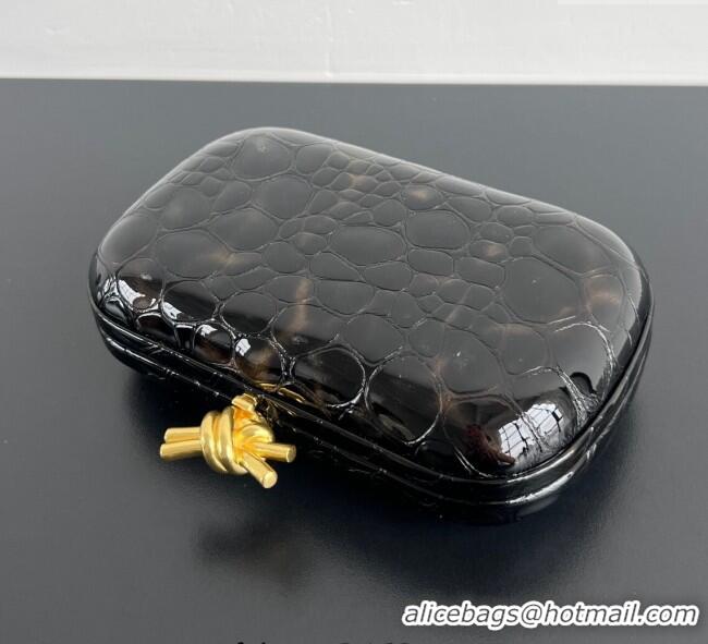 Best Quality Bottega Veneta Classic Knot Clutch in Crocodile Embossed Leather BV062501 Brown 2025