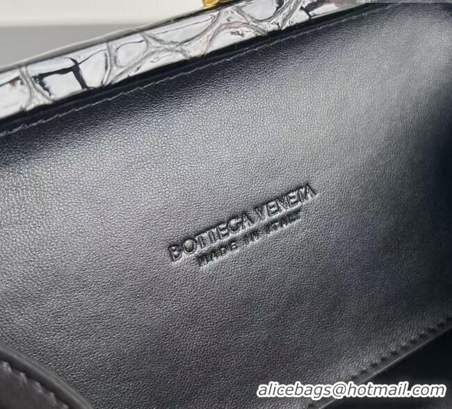 Best Quality Bottega Veneta Classic Knot Clutch in Crocodile Embossed Leather BV062501 Brown 2025