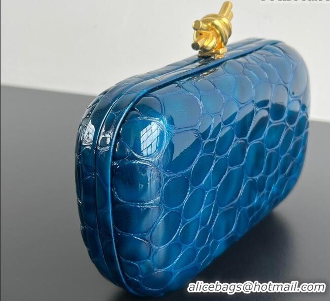 Shop New Bottega Veneta Classic Knot Clutch in Crocodile Embossed Leather BV062501 Blue 2025