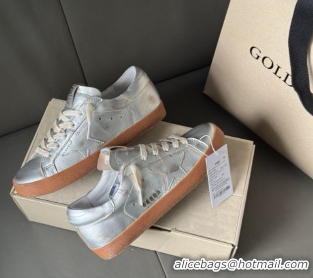 Best Product Golden Goose Super-Star Sneakers in silver metallic leather with leather star and heel tab 50429044