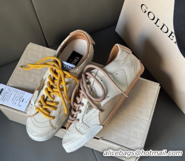 Good Quality Golden Goose Women's True-Star Sneakers in white nappa leather with gold star and beige suede heel tab 5042
