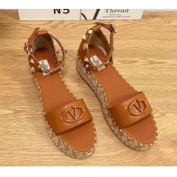Discount Fashion Valentino Vlogo Platform Espadrille Sandals in Grained Calfskin Brown 0426101