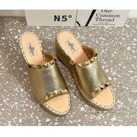 Good Product Valentino Rockstud Wedge Espadrille Slides Sandal in Grained Calfskin Gold 0426108