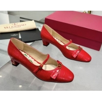Big Discount Valentino Bowow Décolleté Pumps 5cm in Crocodile-Effect Printed Calfskin Red 0428065