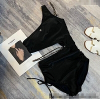 ​Market Sells Chanel...