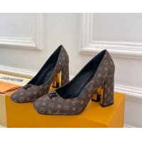 Unique Style Louis V...