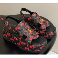 Luxury Louis Vuitton...