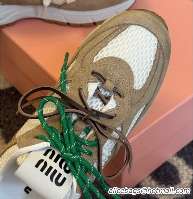 Good Looking New Balance x Miu Miu Sneakers in Suede and Mesh Beige 2025 MIU060302