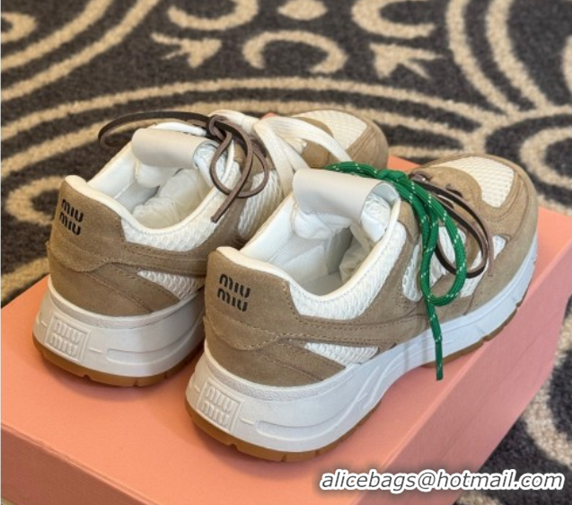 Good Looking New Balance x Miu Miu Sneakers in Suede and Mesh Beige 2025 MIU060302