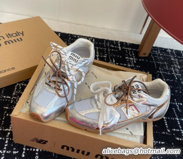 Good Looking New Balance x Miu Miu 530 Sneakers in Leather and Mesh Silver 50603128