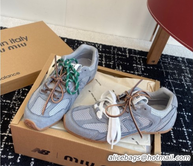 Trendy Design New Balance x Miu Miu 530 Sneakers in Suede and Mesh Grey 50603129