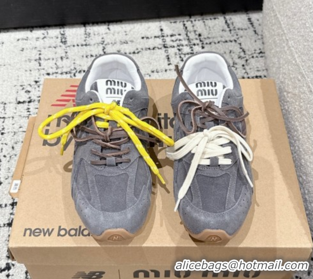 Good Quality New Balance x Miu Miu 530 Sneakers in Suede Grey 0603131