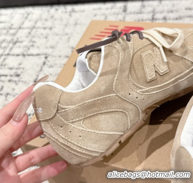 Unique Style New Balance x Miu Miu 530 Sneakers in Suede Beige 0603132
