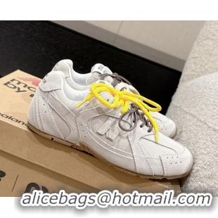 Luxury New Balance x Miu Miu 530 Sneakers in Suede Light Grey 0603134