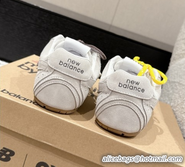 Luxury New Balance x Miu Miu 530 Sneakers in Suede Light Grey 0603134