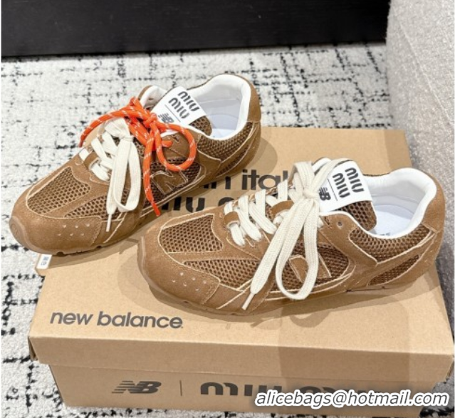 Pretty Style New Balance x Miu Miu 530 Sneakers in Suede and Mesh Brown 0603140