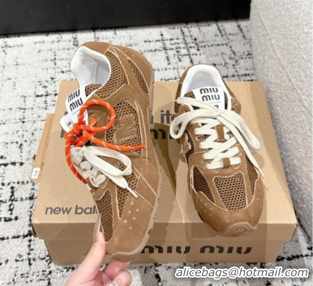 Pretty Style New Balance x Miu Miu 530 Sneakers in Suede and Mesh Brown 0603140