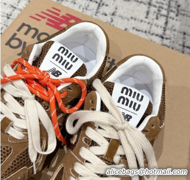 Pretty Style New Balance x Miu Miu 530 Sneakers in Suede and Mesh Brown 0603140