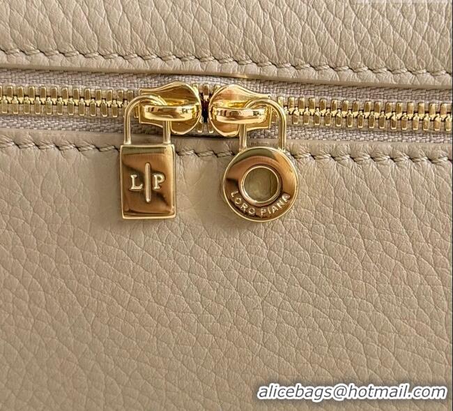 Best Price Loro Piana LP Extra Pocket Pouch L19 in Grained Calfskin FAI8393 Beige/Gold 2025