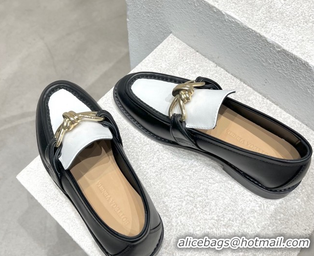 Best Grade Bottega Veneta Astaire Loafers in Calfskin with Knot Black/White/Gold 0428099