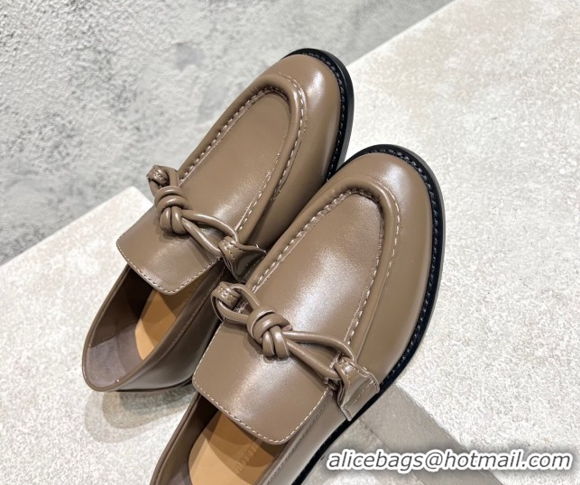 Best Product Bottega Veneta Astaire Loafers in Calfskin with One-Tone Knot Grey 0428102