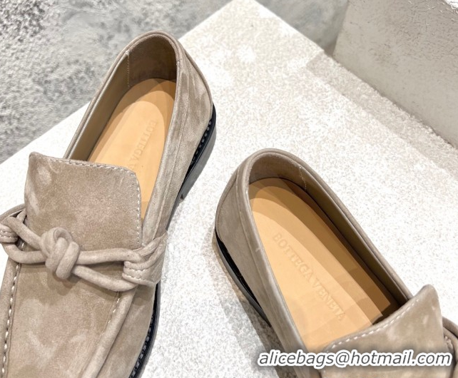 Unique Style Bottega Veneta Astaire Loafers in Suede with One-Tone Knot Grey 0428104