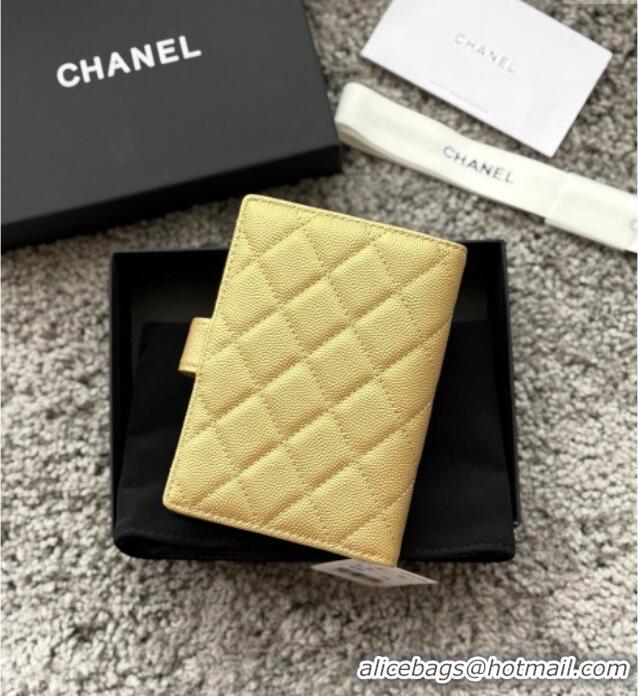 Famous Brand Chanel Grained Calfskin Passport Cover A3658 Gold-Tone 2025