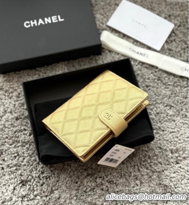 Famous Brand Chanel Grained Calfskin Passport Cover A3658 Gold-Tone 2025