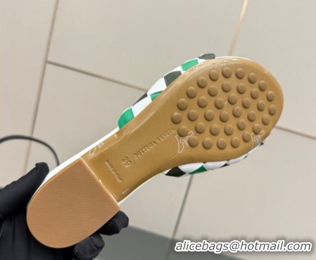 Luxury Bottega Veneta Blink Flat Slides Sandals in Vichy Intrecciato Leather with Folded Detail Green 0604035