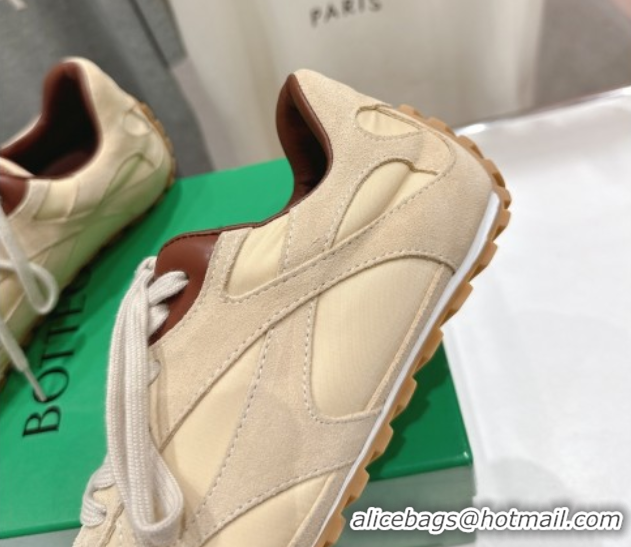 Grade Bottega Veneta Orbit Flash Sneakers in Suede and Nylon Beige 0604040