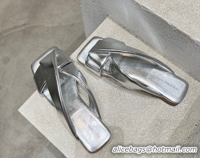 Stylish Bottega Veneta Riva Flat Slides Sandal in Shiny Calfskin with Twisted Strap Silver 0604050