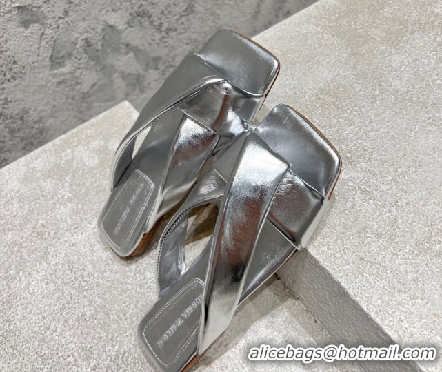 Stylish Bottega Veneta Riva Flat Slides Sandal in Shiny Calfskin with Twisted Strap Silver 0604050