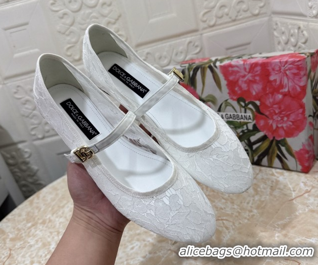 Purchase Dolce & Gabbana Lace Ballet Flats White DG042801