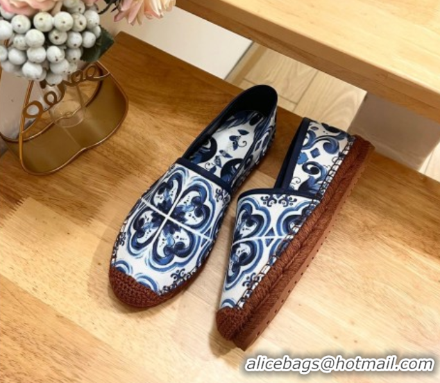 Buy Luxury Dolce & Gabbana Majolica-print Canvas Espadrilles Flat Blue 0604143