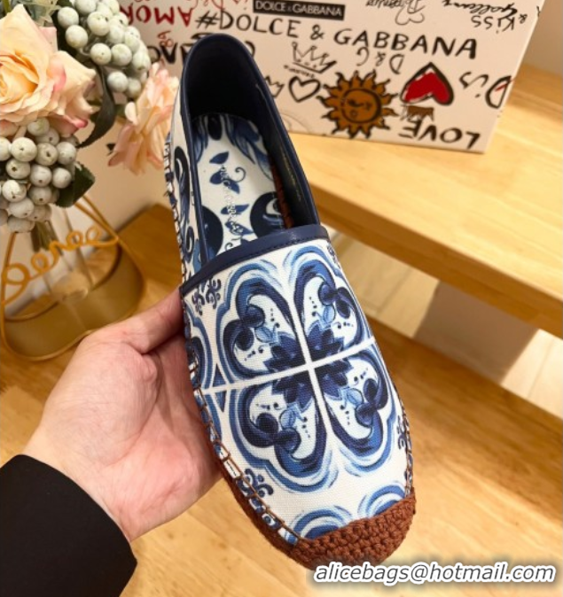 Buy Luxury Dolce & Gabbana Majolica-print Canvas Espadrilles Flat Blue 0604143