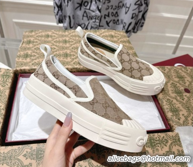 Pretty Style Gucci Chunky Platform Slip-on Sneakers in GG Canvas Beige 0609065