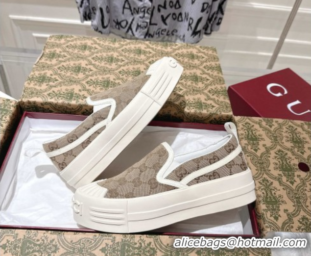 Pretty Style Gucci Chunky Platform Slip-on Sneakers in GG Canvas Beige 0609065