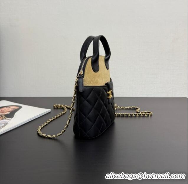 Top Quality Chanel Suede & Lambskin Clutch with Chain AP4742 Beige/Black 2025
