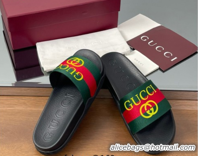 Top Design Gucci Web Flat Slides Sandal Green and Red 0609132