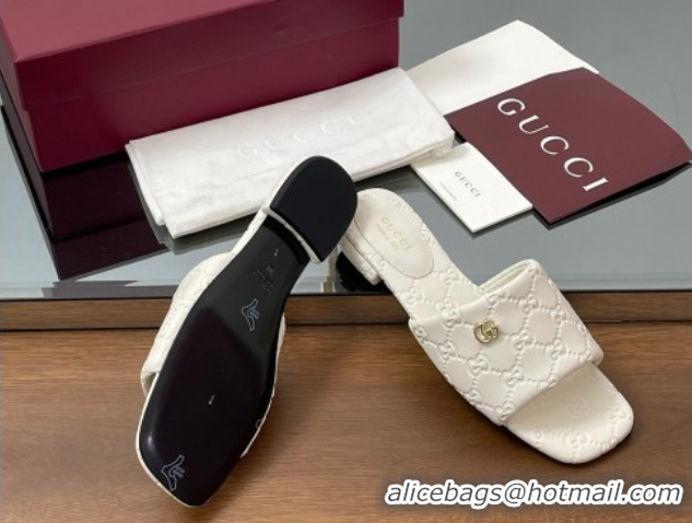 Duplicate Gucci Flat Slides Sandal in GG Calf Leather White 0609135