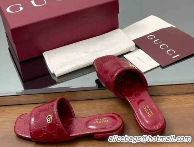 Lower Price Gucci Flat Slides Sandal in Shiny GG Leather Red 0609140