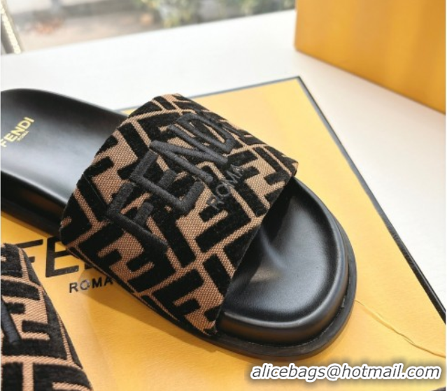 Trendy Design Fendi Flat Slides Sandal in FF Canvas Black 0605058