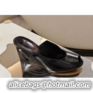 Best Product Fendi Arco Wedge Slides Sandal 8.5cm in Shiny Hagfish Embossed Leather Black 0710062