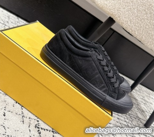 Luxurious Fendi Domino Low top sneakers in nubuck leather Black 0710071