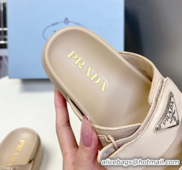 Pretty Style Prada Leather platform sandals 4.5cm Beige 0530011